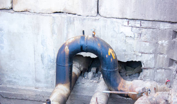 Carpet water damage restoration in Oakville, CT